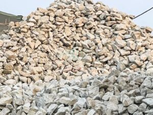 Đá 5×7 có độ bền cao, có sẵn và dễ tìm kiếm trên thị trường